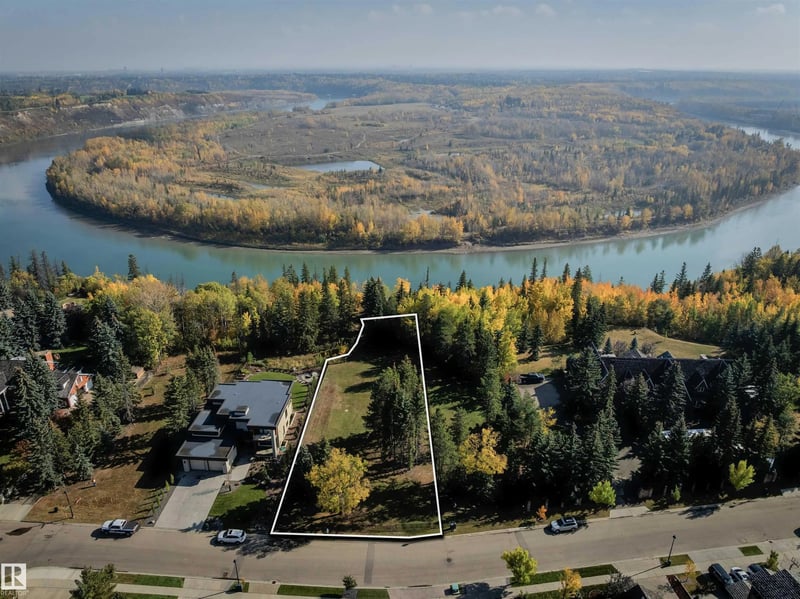 Luxury estate at 4813 Donsdale Drive Northwest, Edmonton, AB — photo 3