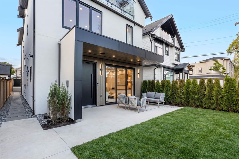 Luxury estate at 1-165 East 45th Avenue, Vancouver, BC — photo 3
