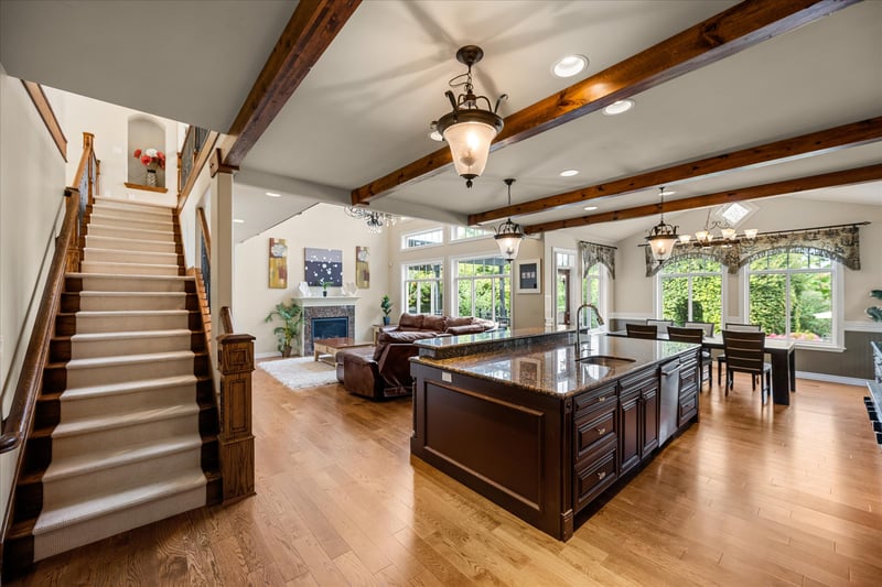 Luxury estate at 16505 26 Avenue, Surrey, BC — photo 18