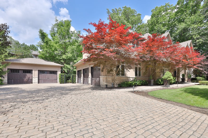 Luxury estate at 5047 Lakeshore Road, Burlington, ON — photo 7