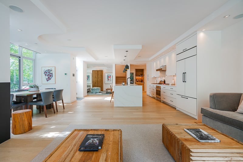 Luxury estate at 403 Beach Crescent, Vancouver, BC — photo 14