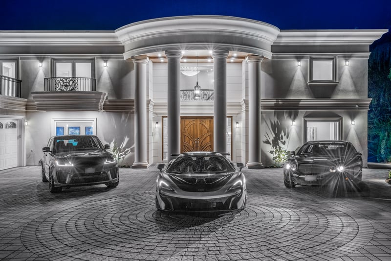 Luxury estate at 5417 Greentree Road, West Vancouver — photo 1
