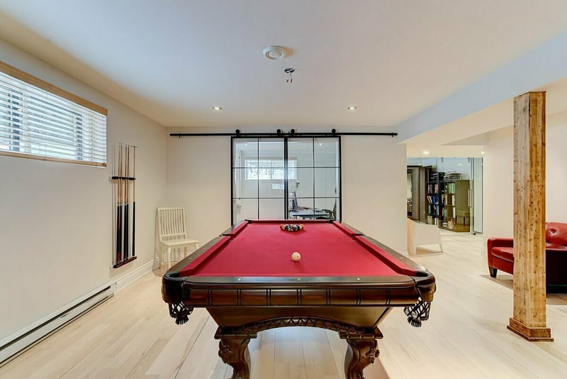 Luxury estate at 2 Rue Duceppe, Candiac — photo 10