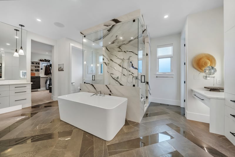 Luxury estate at 5725 Mountainside Drive, Kelowna, BC — photo 12