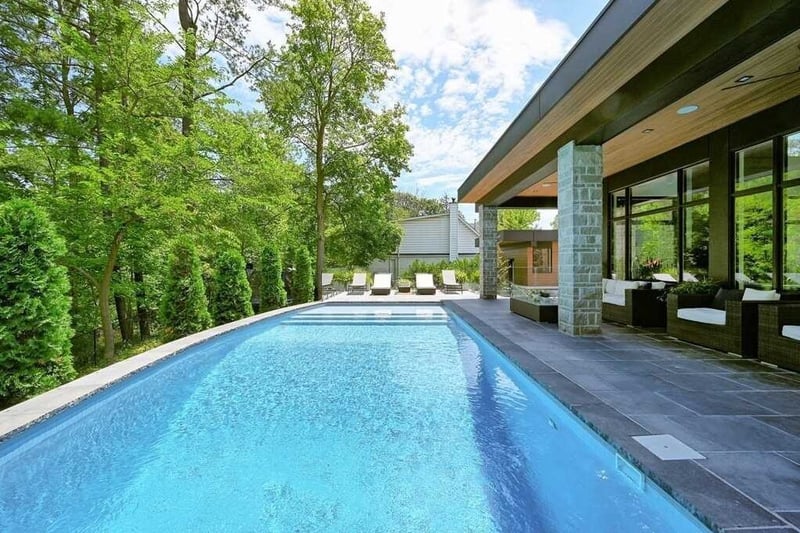 Luxury estate at 421 Chartwell Road, Oakville — photo 19