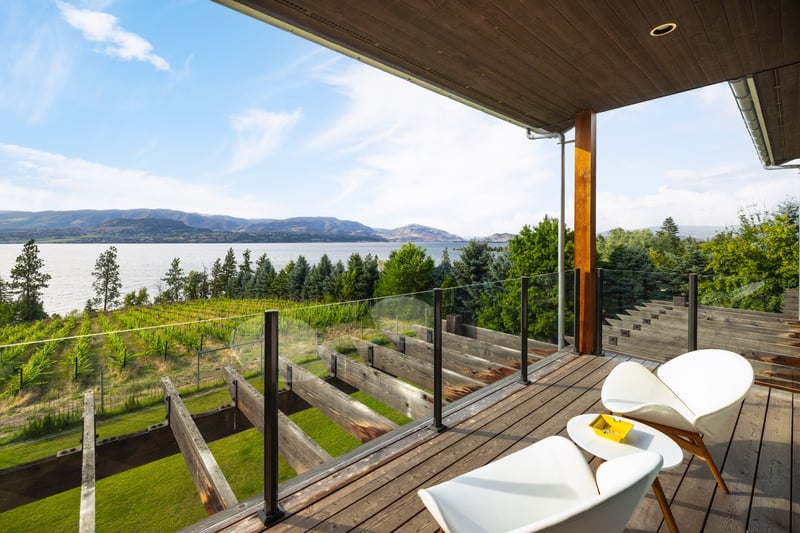 Luxury estate at 4840 Lakeshore Road, Kelowna, BC — photo 8