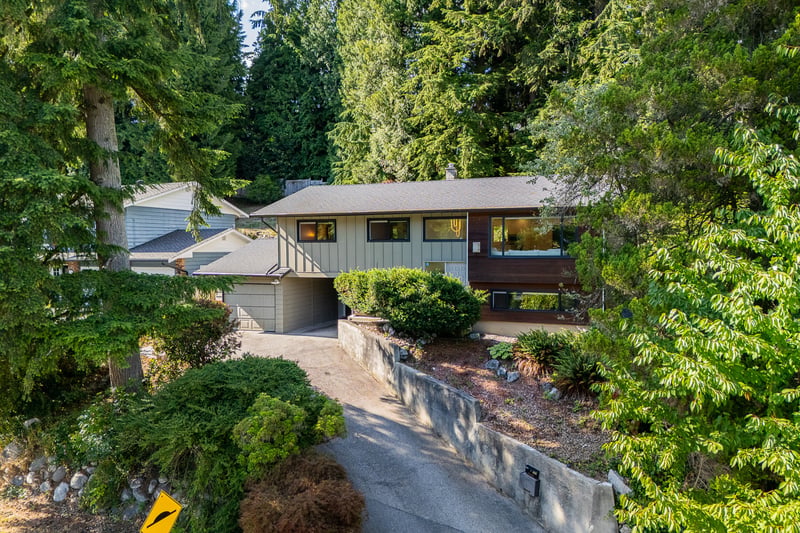 Luxury estate at 137 College Park Way, Port Moody, BC — photo 15