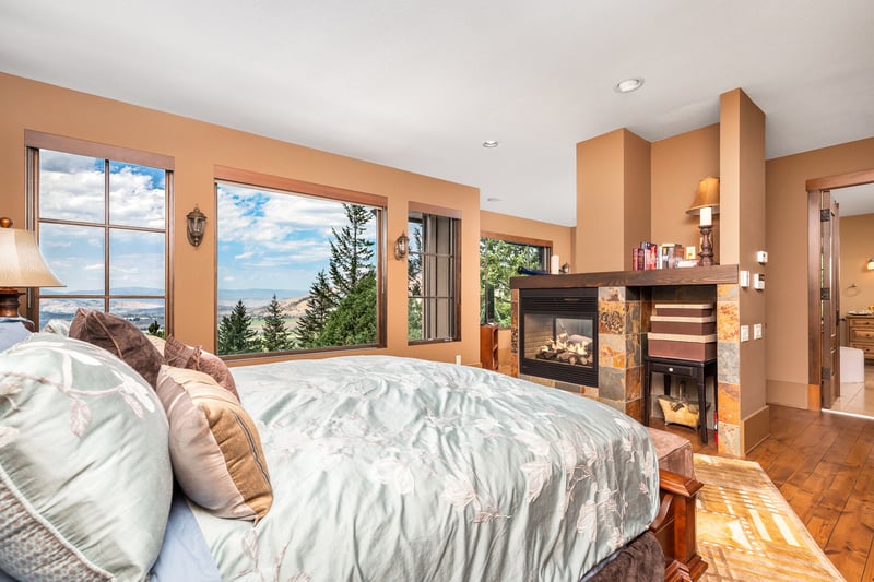 Luxury estate at 3006 Coachwood Crescent, North Okanagan, BC — photo 13