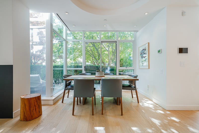 Luxury estate at 403 Beach Crescent, Vancouver, BC — photo 7