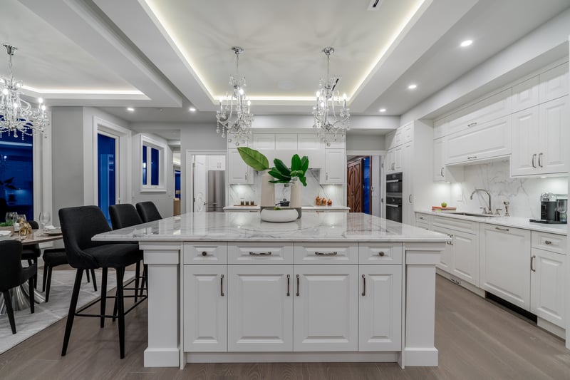 Luxury estate at 5417 Greentree Road, West Vancouver — photo 8