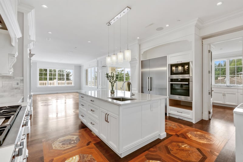 Luxury estate at 735 Saint Andrews Road, West Vancouver, BC — photo 25