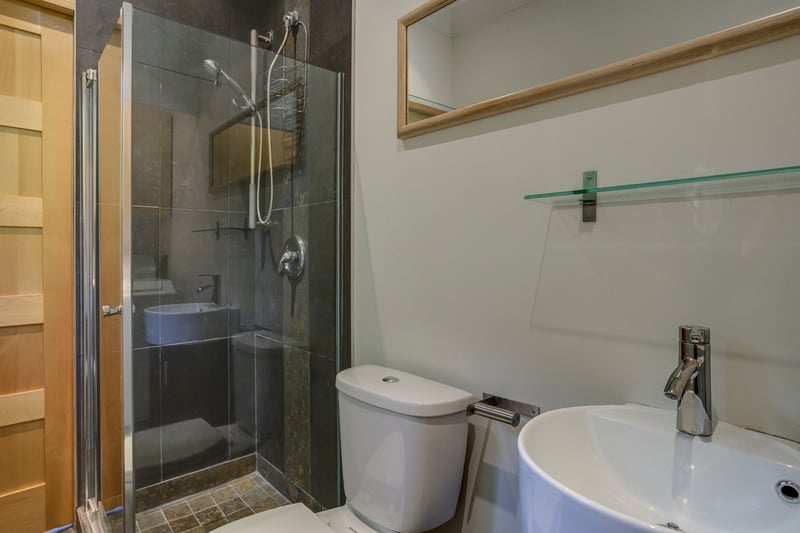Luxury estate at 24 Chemin des Plaines, Eastman, QC — photo 14