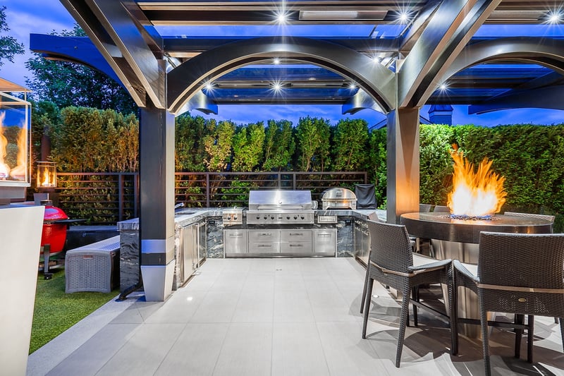 Luxury estate at 2408 Halston Court, West Vancouver, BC — photo 37