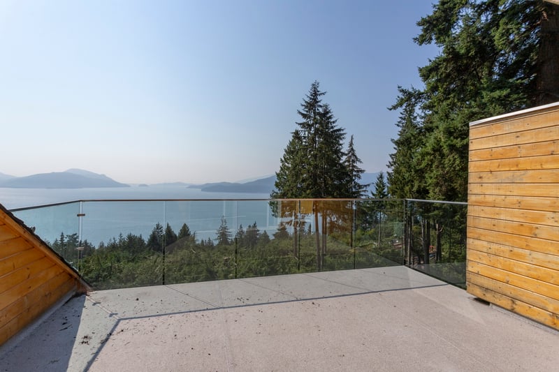 Luxury estate at 270 Mountain Drive, Lions Bay, BC — photo 15
