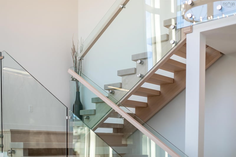 Luxury estate at 1020 Bellevue Avenue, Halifax, NS — photo 16