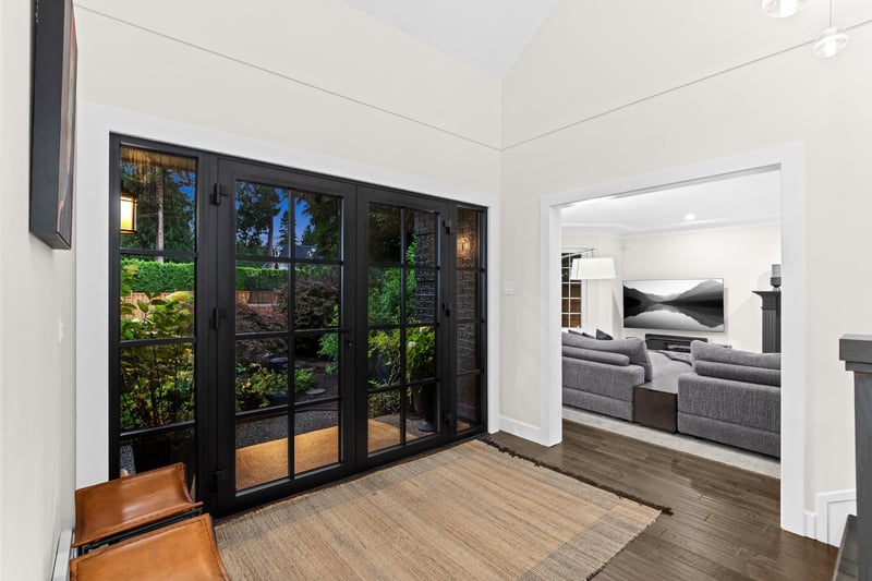 Luxury estate at 13877 32 Avenue, Surrey, BC — photo 7