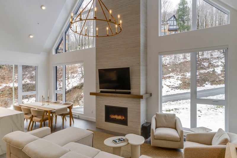 Luxury estate at 194 Chemin des Diligences, Bromont, QC — photo 3