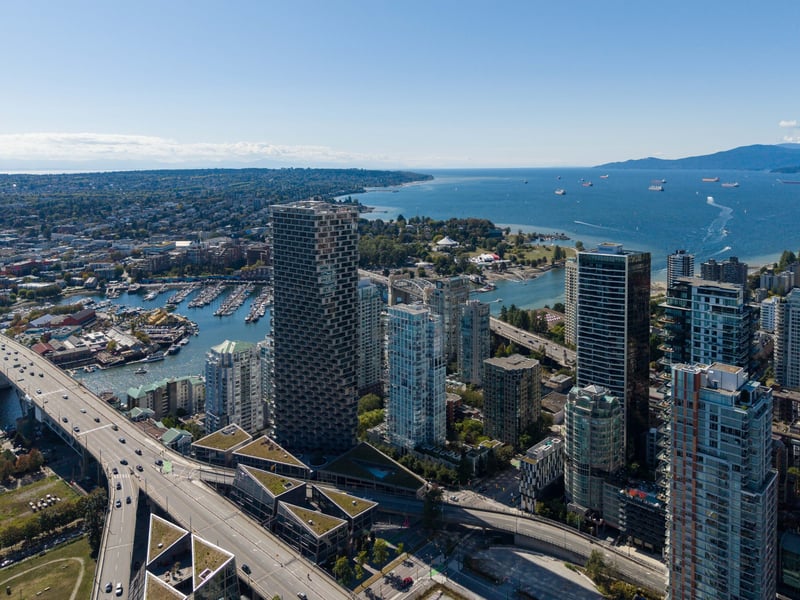 Luxury estate at 1455 Howe Street #805, Vancouver, BC — photo 36