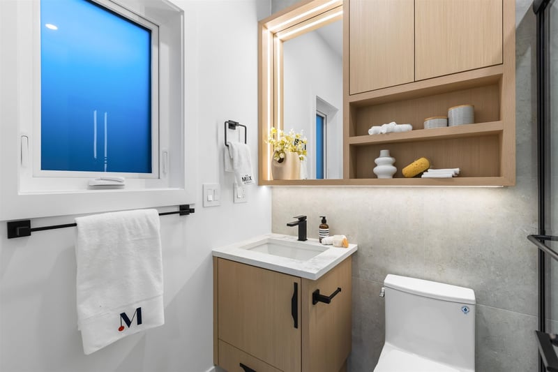 Luxury estate at 6831 Salisbury Avenue #1, Burnaby, BC — photo 14