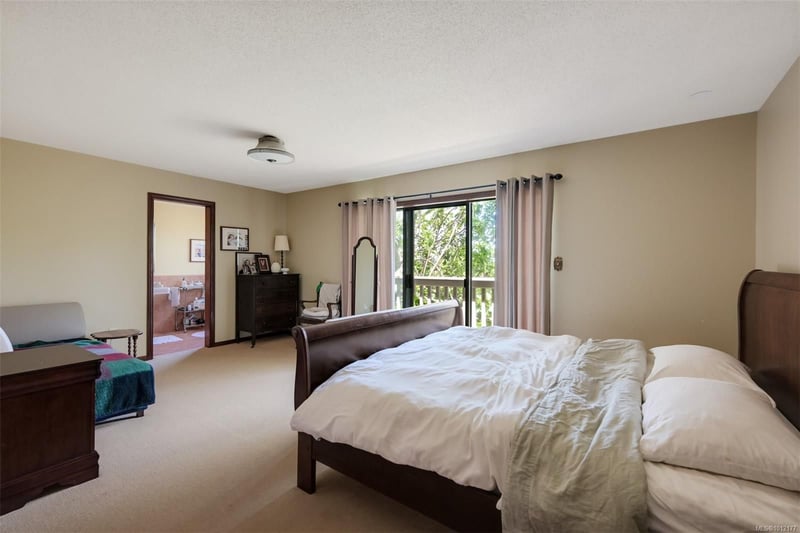 Luxury estate at 5489 Forest Hill Road, Victoria, BC — photo 12