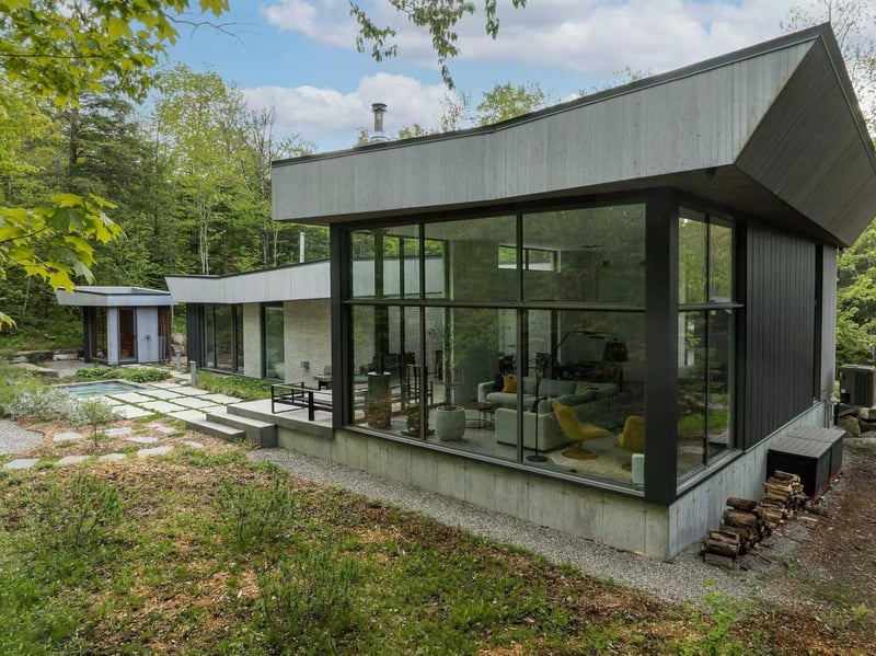 Luxury estate at 15 Chemin du Hibou, Eastman, QC — photo 56