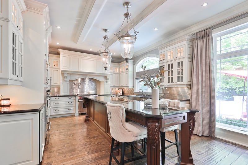 Luxury estate at 5047 Lakeshore Road, Burlington, ON — photo 12