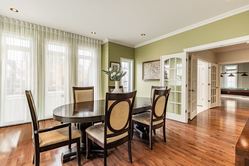 Luxury estate at 383 Rue des Échevins, Saint-Jean-sur-Richelieu, QC — photo 9