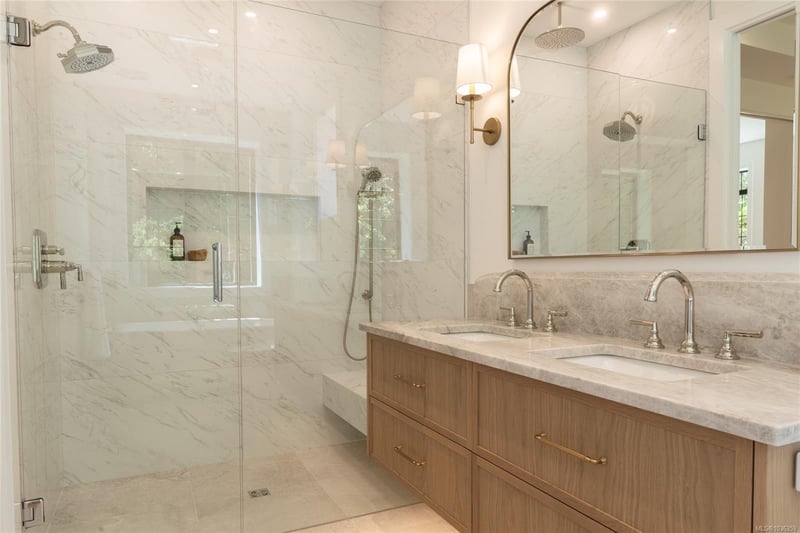 Luxury estate at 587 Oliver Street, Victoria, BC — photo 23