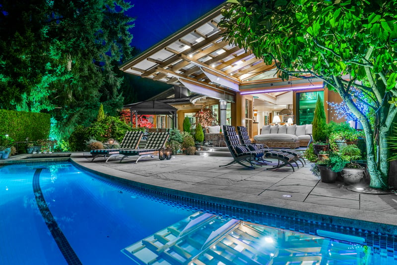 Luxury estate at 5730 Seaview Road, West Vancouver — photo 1