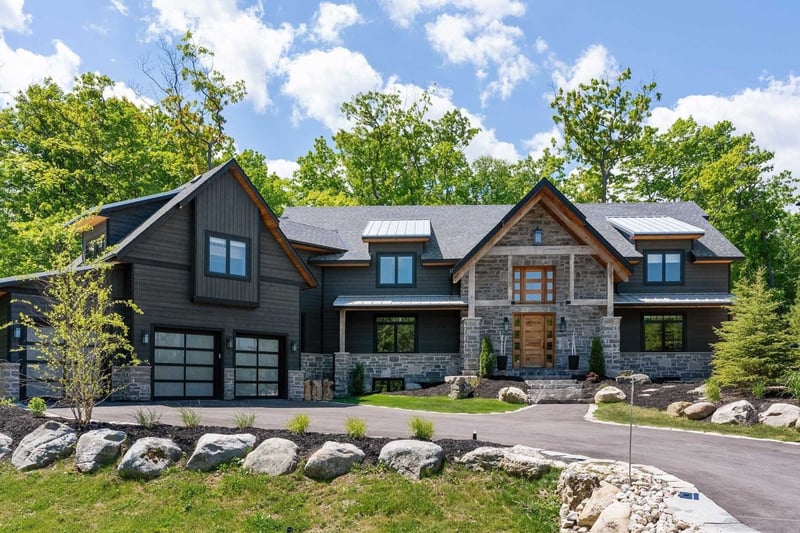 Luxury estate at 123 Blueski George Crescent, Blue Mountains — photo 2
