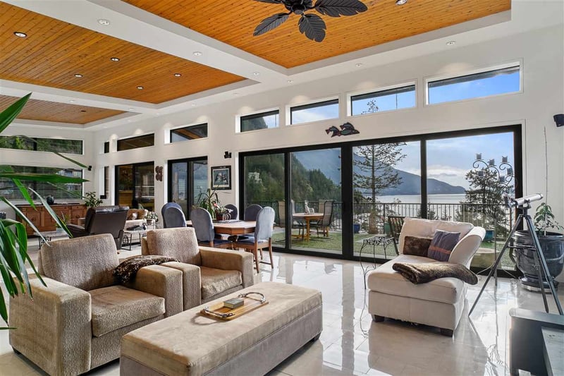 Luxury estate at 50 Sweetwater Place, Lions Bay — photo 2