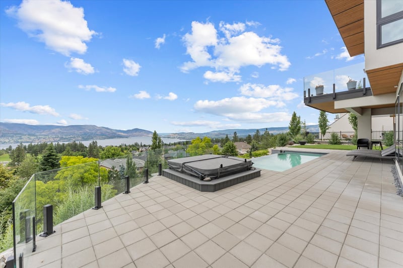 Luxury estate at 449 Swan Drive, Kelowna, BC — photo 25