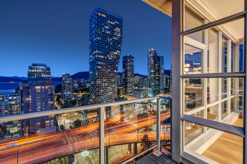 Luxury estate at 638 Beach Crescent #2605, Vancouver, BC — photo 3