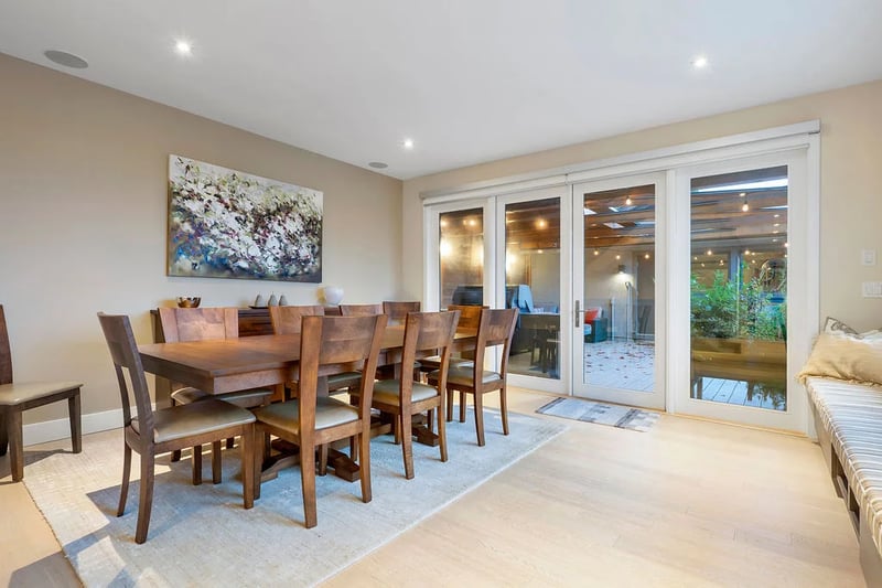 Luxury estate at 990 Jefferson Avenue, West Vancouver, BC — photo 11