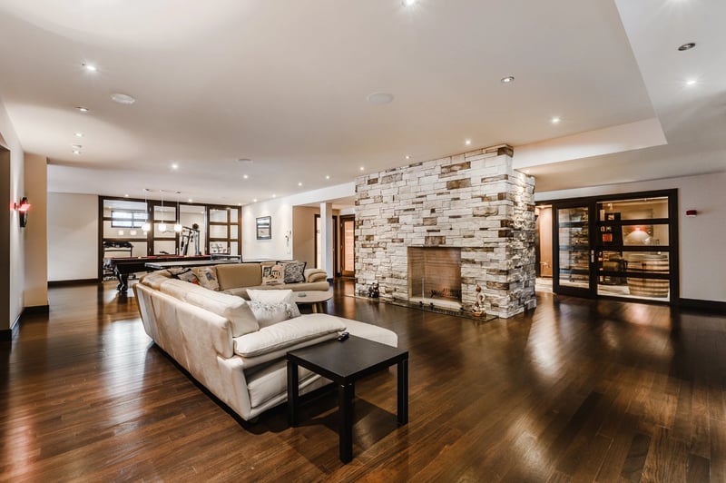 Luxury estate at 1306 Rue du Boisé, Boucherville, QC — photo 32