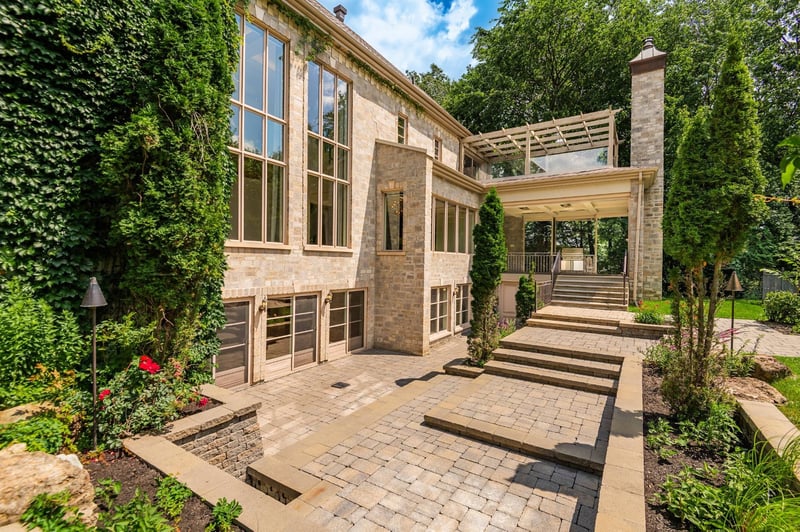 Luxury estate at 708 Rue des Châtaigniers, Boucherville, QC — photo 17