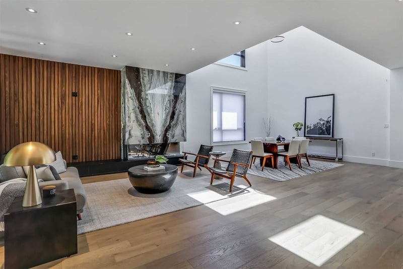 Luxury estate at 1433 Myron Drive, Mississauga — photo 4
