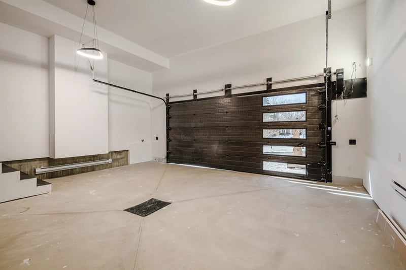 Luxury estate at 2040 Rue du Sommet Trinité, Saint-Bruno-de-Montarville, QC — photo 19