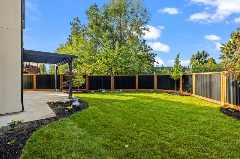 Luxury estate at 1-2957 Conlin Court, Kelowna, BC — photo 6
