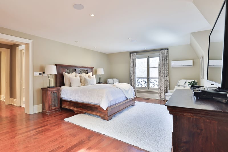 Luxury estate at 1093 Algonquin Drive, Mississauga, ON — photo 19