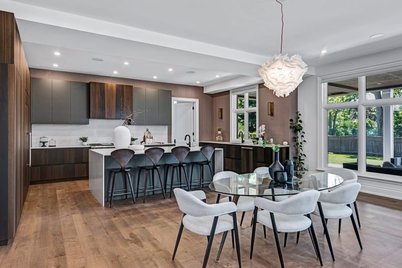 Luxury estate at 714 Atoka Drive, Mississauga, ON — photo 10