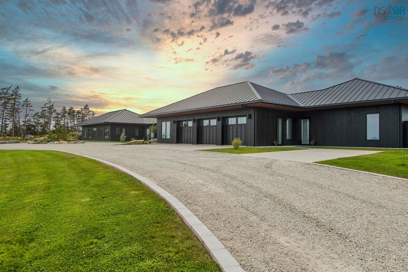 Luxury estate at 1766 Highway 304, Yarmouth, NS — photo 4