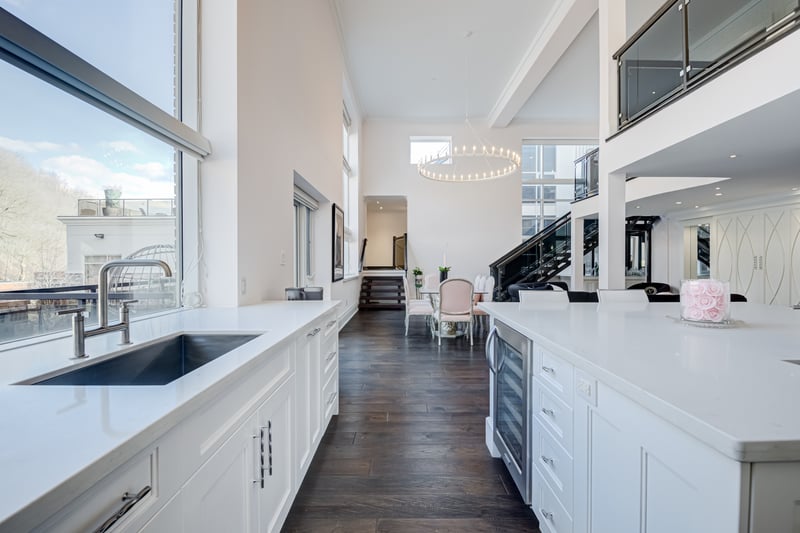 Luxury estate at 397 King Street West unit 215, Dundas, ON — photo 12