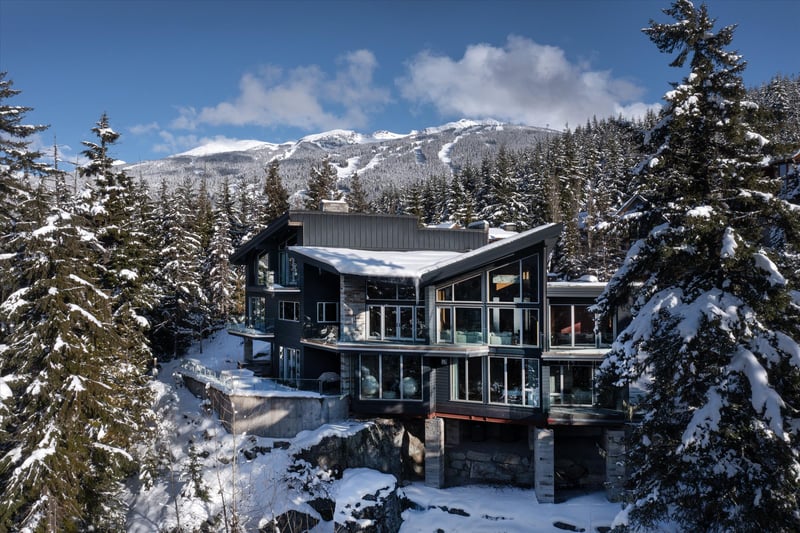 Luxury estate at 3855 Sunridge Court, Whistler, BC — photo 11