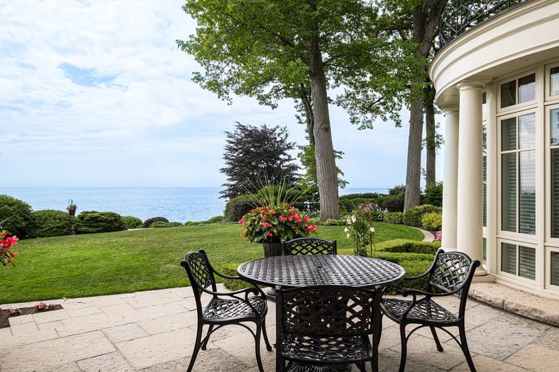 Luxury estate at 6 Ennisclare Drive West, Oakville, ON — photo 3