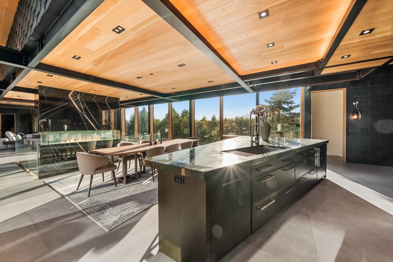 Luxury estate at 18754 Heart Lake Road, Regional Municipality of Peel, ON — photo 4
