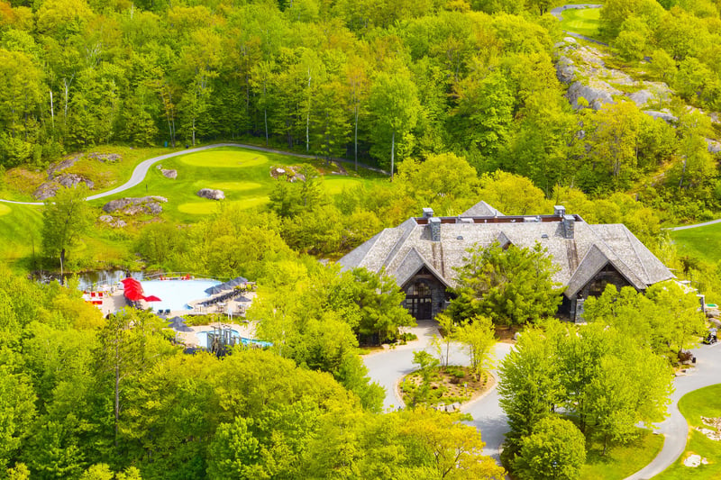 Luxury estate at 61 Rockmount Crescent, Gravenhurst, ON — photo 6