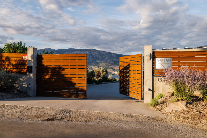 Luxury estate at 18555 Matsu Drive, Summerland, BC — photo 4