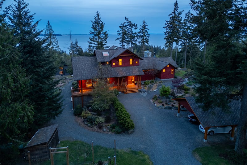 Luxury estate at 1004 Cowan Point Drive, Bowen Island, BC — photo 35