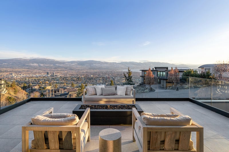 Luxury estate at 1190 Stoneypointe Court, Kelowna, BC — photo 8